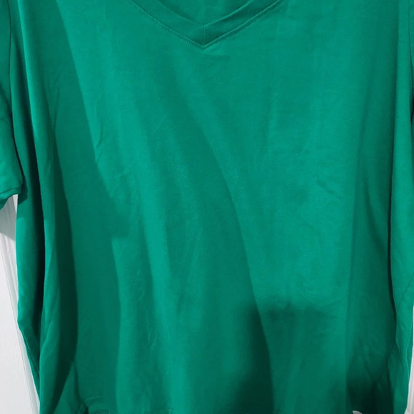 Lane Bryant Kelly Green Classic Perfect Sleeve Tee in Size 26/28 4X - Picture 4 of 8